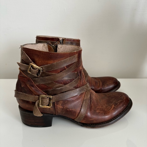 Freebird by Steven- Sammi Boot Multi Strap Leather Ankle Booties Cognac Size 10 - Picture 2 of 15